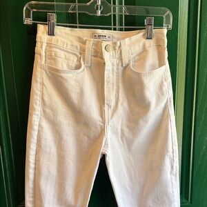 O. Denim Women's White Cropped Jeans